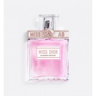 Персонализированный цветущий букет Miss Dior